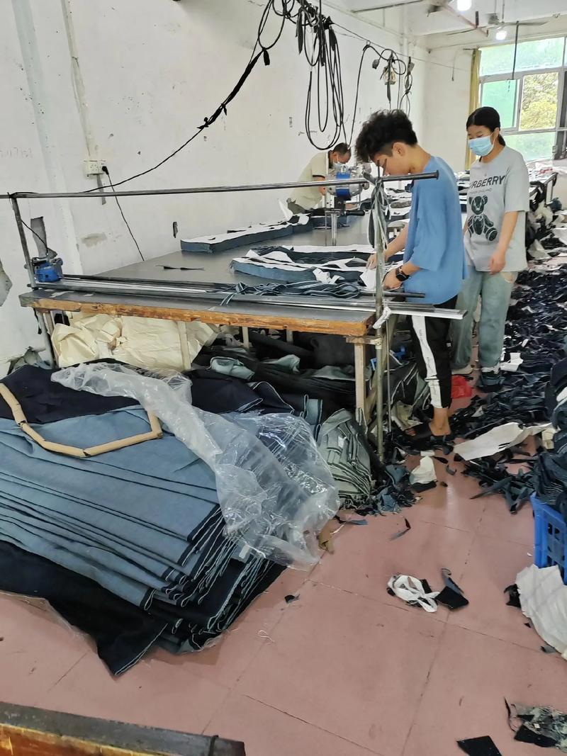 牛仔布洗水工艺的发展与趋势